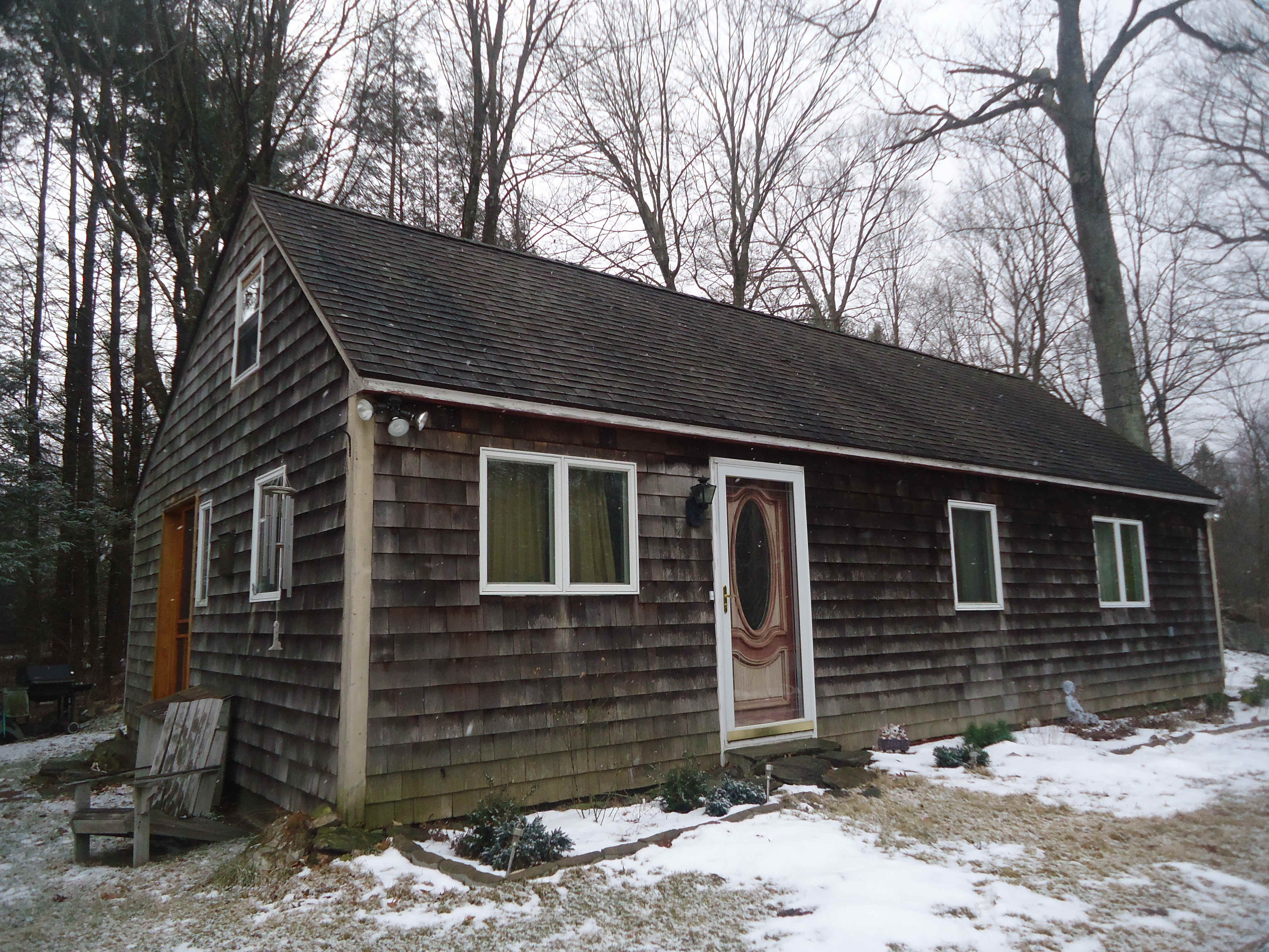 Building photograph for 36 NEW MILFORD RD WEST